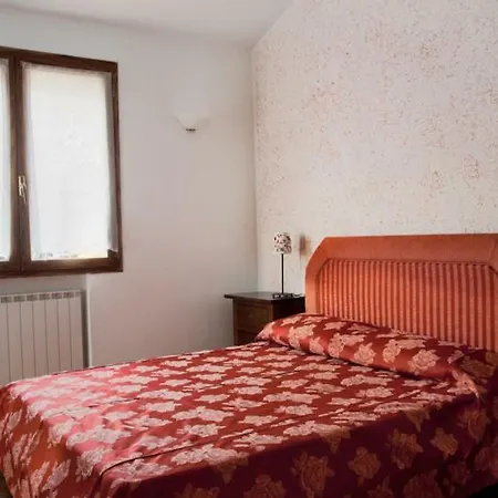 مزرعة للإقامة Di Paterno سارزانا